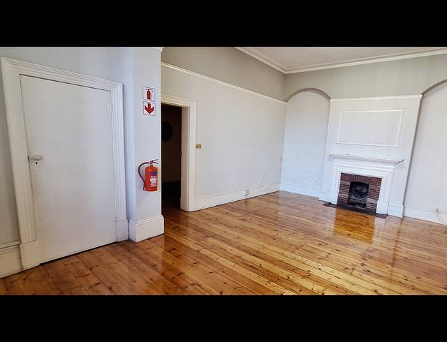 178M² BUILDING FOR SALE IN GQEBERHA CENTRAL
